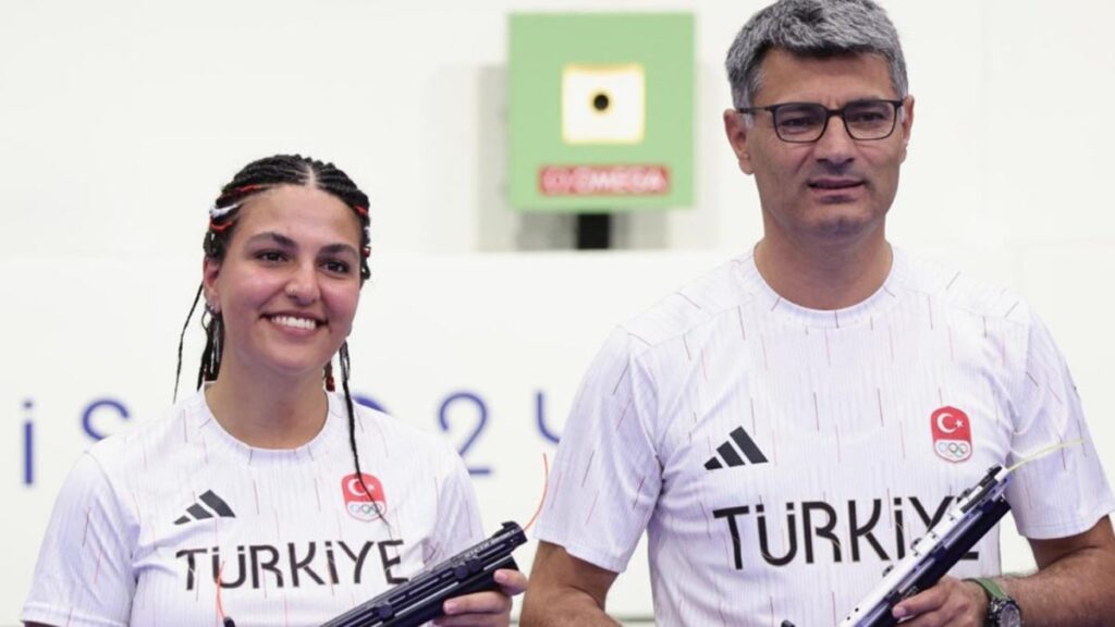 Dünya onu konuştu; Yusuf Dikeç gündemde! Olimpiyatlara damgasını vuran Yusuf Dikeç kimdir, kaç yaşında ve nereli?