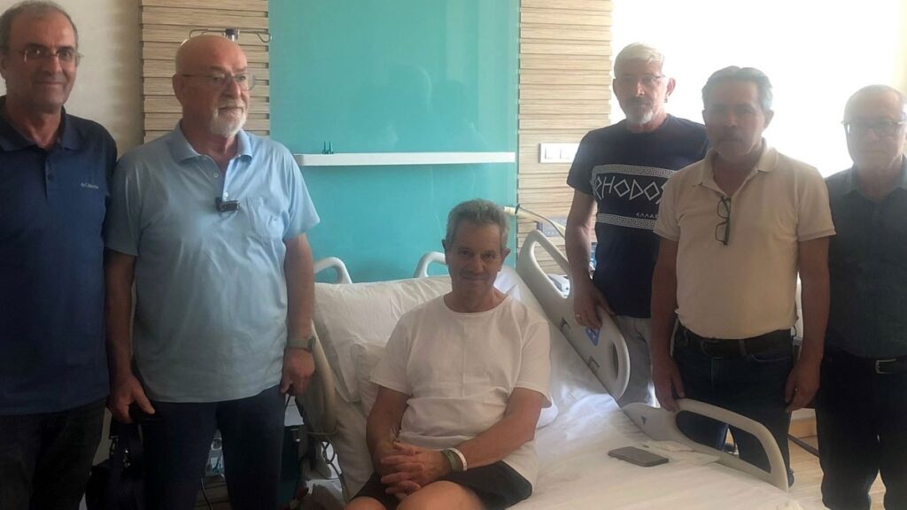 Hastasının saldırısına uğrayan doktordan iyi haber: Kalbi 2 kere durmuştu