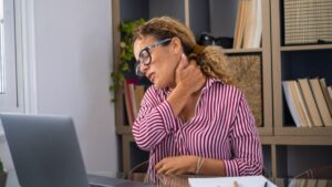 Oturma pozisyonunuz sağlığınızı nasıl etkiliyor?