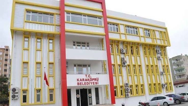 YRP’li başkandan 44 milyonluk araç kiralaması