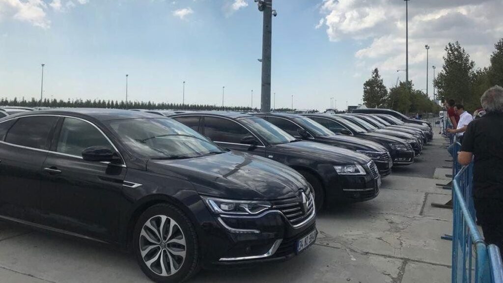 İBB’nin dev araç ihalesi Albayraklar’a gitti