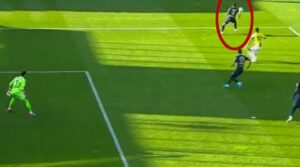 Kasımpaşa-Fenerbahçe maçında tartışmalı pozisyon