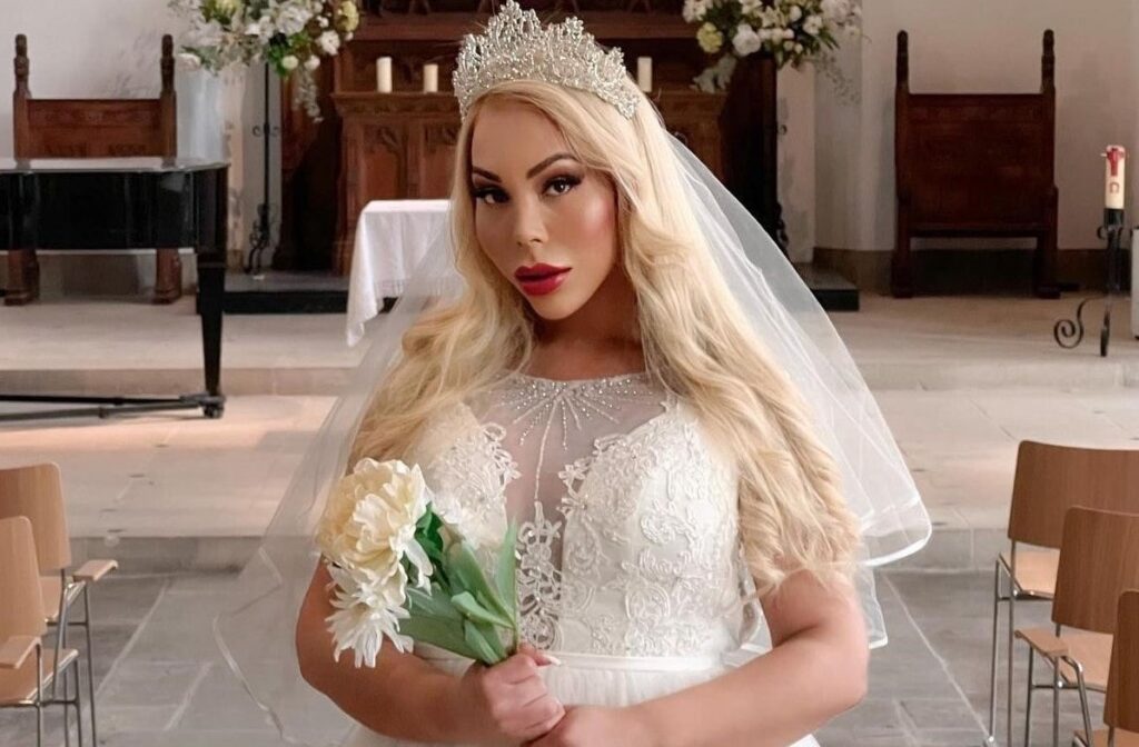 Kendisiyle evlendi, anlaşamayarak boşandı