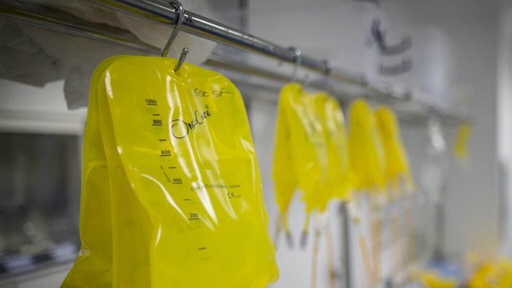 Kokteyl serum nedir, içinde ne var, ne işe yarar? Metin Arolat’ın ölümüyle gündeme geldi!