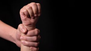 Narin son değil, korkunç şüphe: 2 yaşındaki çocuk dövülerek öldürüldü