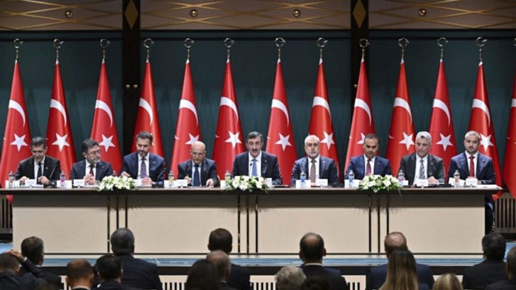 OVP toplantısında kadının yeri yok