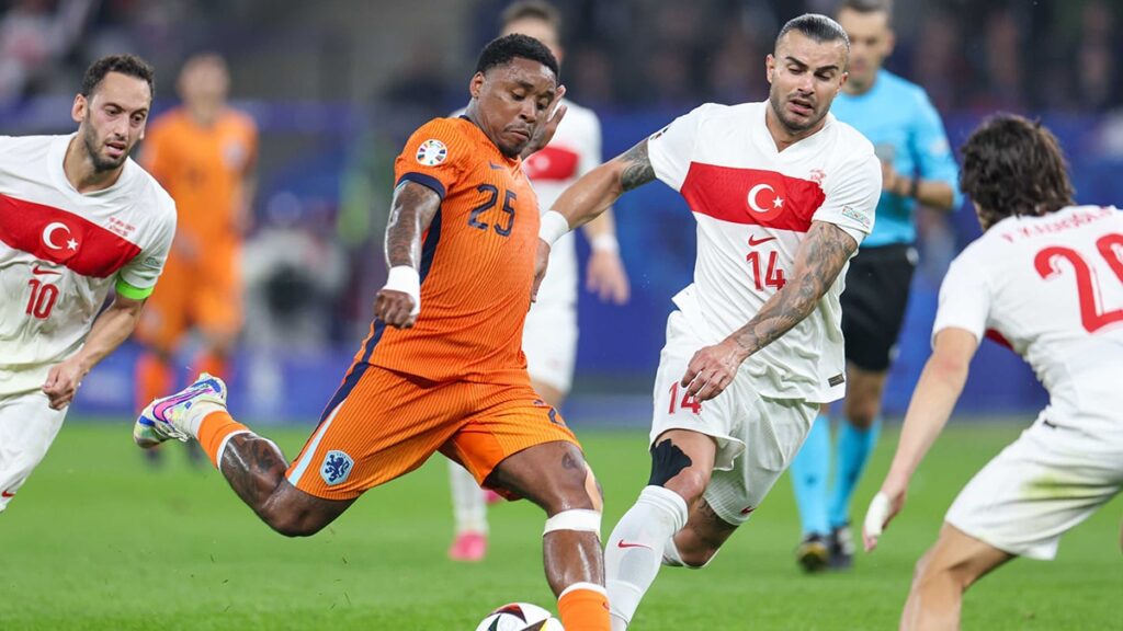 Steven Bergwijn’in Al-Ittihad’ı seçmesi milli takım kapısını kapatıyor
