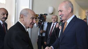 TBMM Başkanı’ndan Bahçeli’ye ziyaret: Gündem yeni anayasa