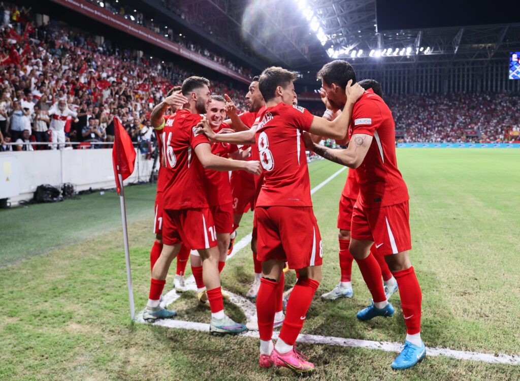 Türkiye İzlanda maçına golle başladı