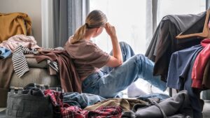 Uzmanı uyardı: Bu kıyafetleri asla çamaşır makinesinde yıkamayın!