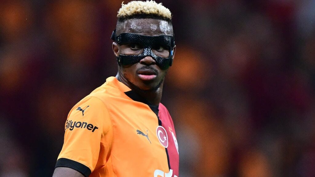 Victor Osimhen neden maske takıyor? Osimhen’in maske takma sebebi nedir, yüzüne ne oldu?