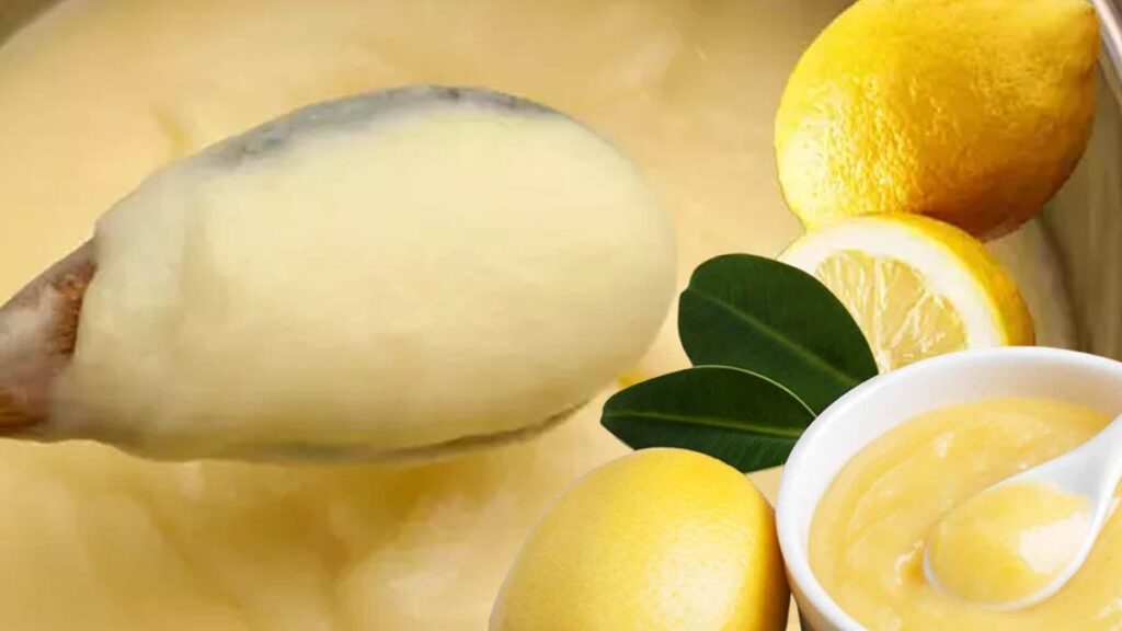 Yemekten Hiç Bıkmayacağınız Evde 5 Dakikada Hazırlanan Harika Tatlı Tarifi!