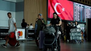 ABD’den tahliye operasyonu: Türkiye’ye geldiler