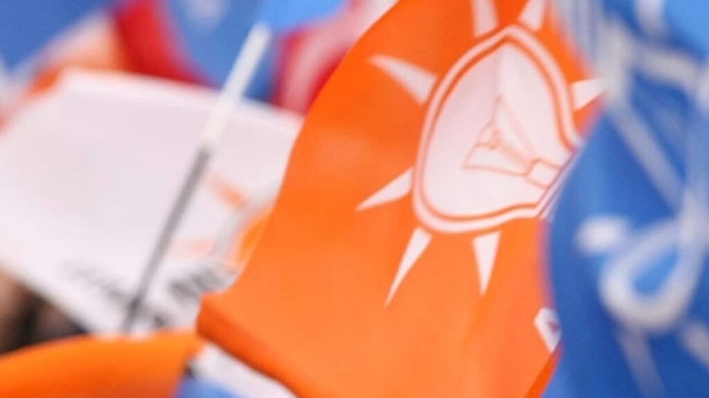 AKP’de ‘Başkan’ krizi: ‘Hainmiş gibi bir tavırla karşılaştım’