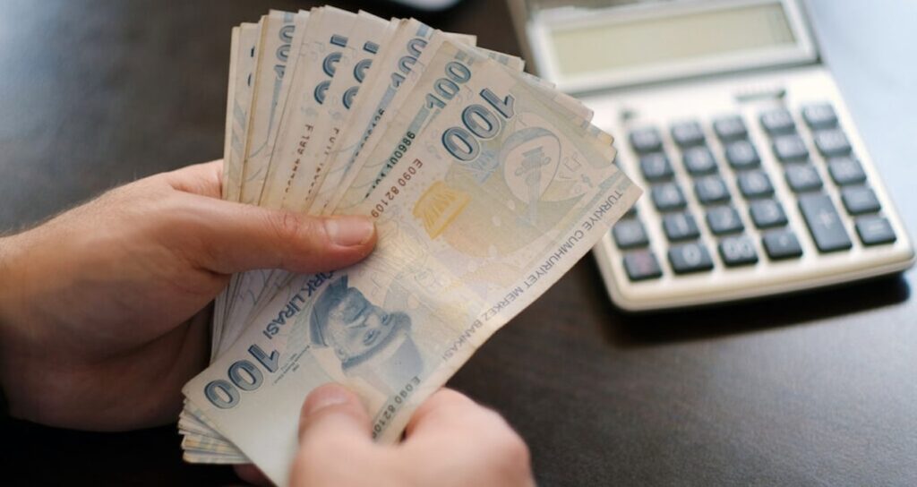 Asgari ücretle ilgili endişelendiren tahmin