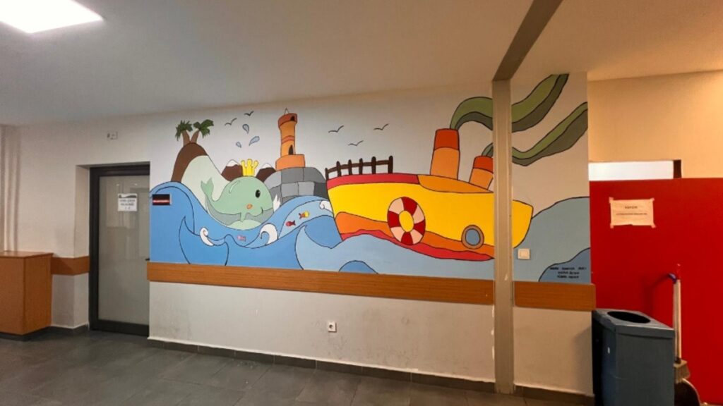 Cerrahpaşa’nın canlı duvarları hasta çocuklar ve ailelerinin yüzünü güldürdü