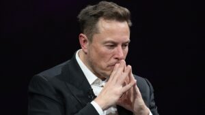 Elon Musk’ın paraları yanlış IBAN’a gitti