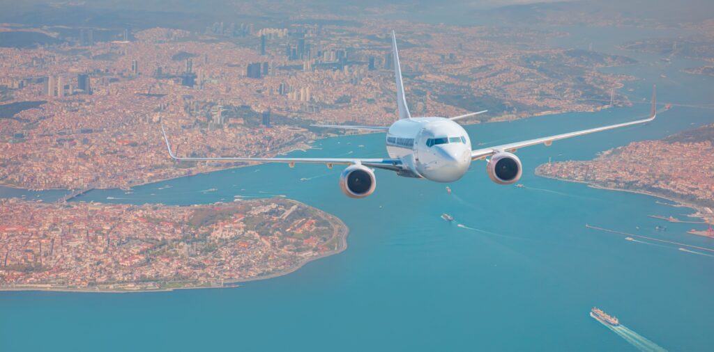 En düşük maliyetli hava yolu şirketi iflasın eşiğinde