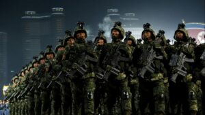 Güney Kore uyardı: Kuzey Kore askerleri ilerliyor