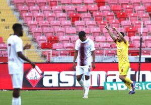 Kayserispor ligde ilk galibiyetini aldı