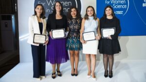 L’oréal Türkiye, bilim tutkusunu genç öğrencilere aşılıyor