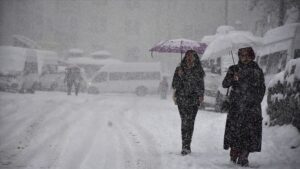Meteoroloji peş peşe uyardı: Kar, sağanak, sis, pus hepsi birden geliyor