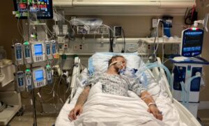 Organ bağışçısı kalbi çıkarılmak üzereyken ameliyat masasında uyandı