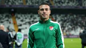 Trabzonspor-Fenerbahçe maçının hakemi belli oldu! Sürpriz isim