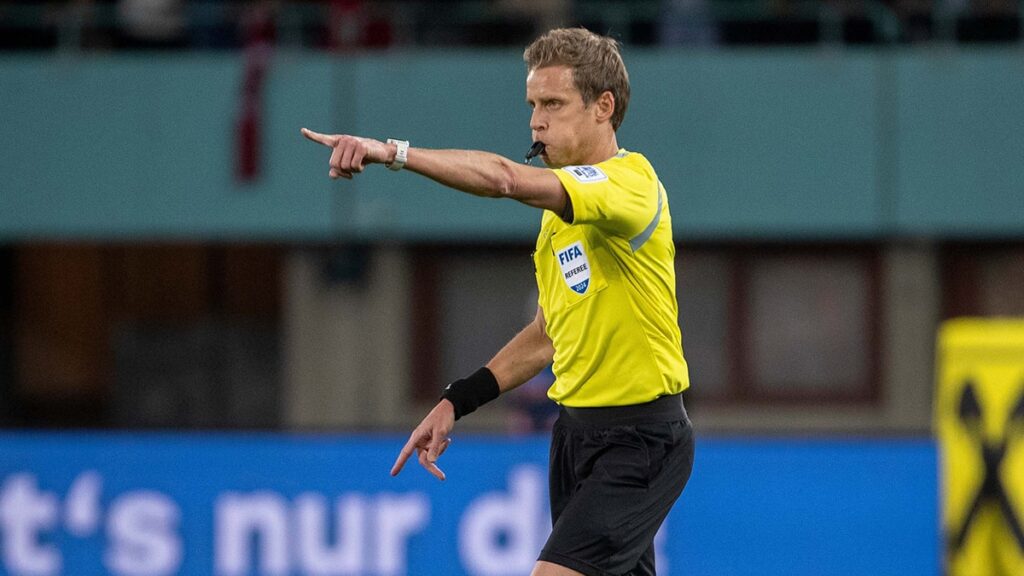 Türkiye-Karadağ maçına tanıdık hakem: Kötü anılarımız var!