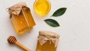 Uygun fiyata satılıyor ama çoğu sahte! Bal alırken bunlara bakın…