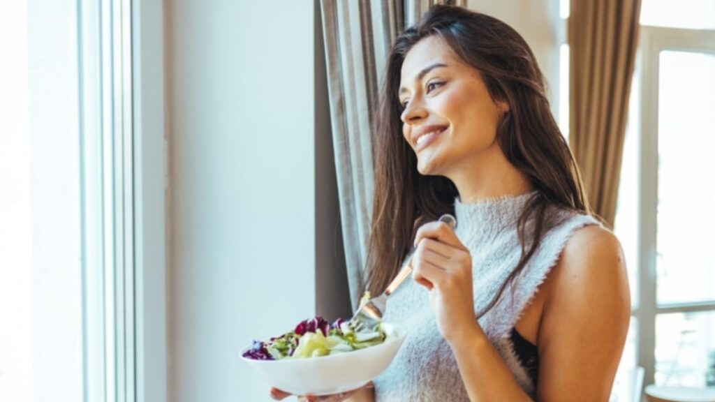 Uzun yaşamanın sırrı ortaya çıktı! Bu diyet ömrü uzatıyor…