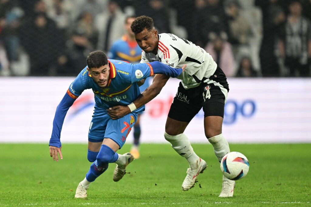 Beşiktaş’ta savunma krizi! Bir sakatlık daha