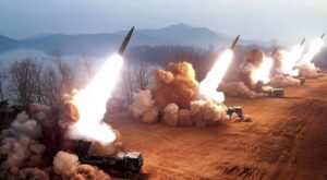 Biden izni verdi, Rusya uyardı, Ukrayna füzeleri fırlattı