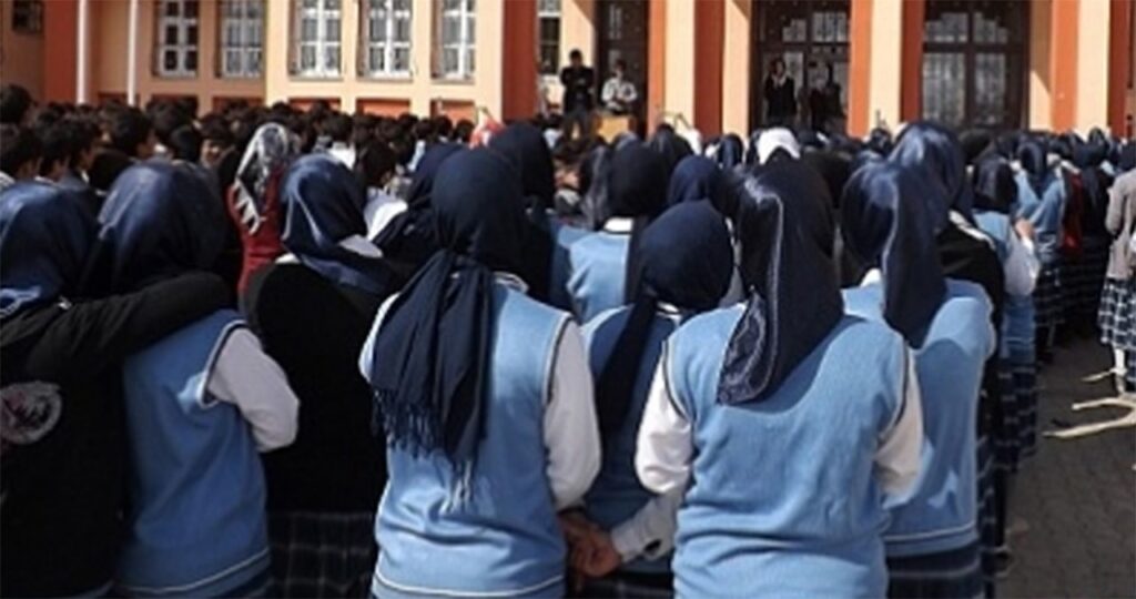 AKP’nin İmam Hatip Lisesi sevdası
