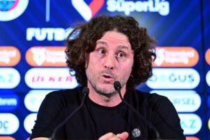 Fatih Tekke Alanyaspor’dan istifa etti!