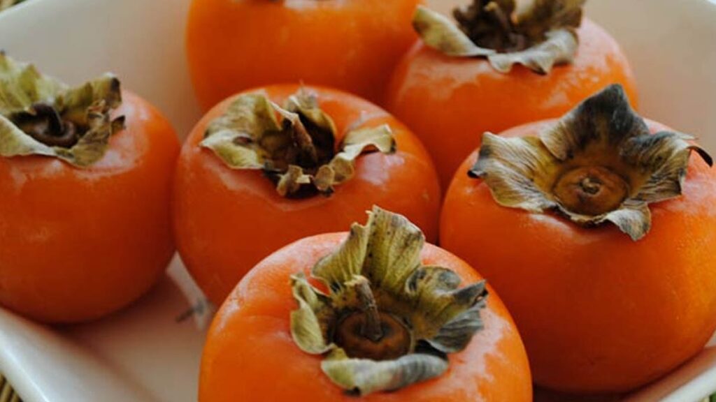 Kışın vazgeçilmezi Trabzon hurması yemeniz için 5 neden