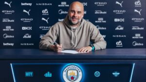 Manchester City Guardiola ile uzattı!