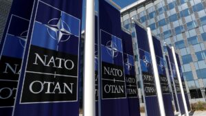 NATO toplantısında hedef, Rusya oldu