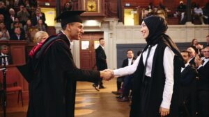 Vekil öğrenciye kıyak asil öğrenciye haciz