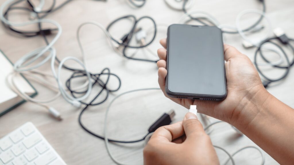 Yangın riski var! Bu şarj cihazı ülke genelinde toplanıyor