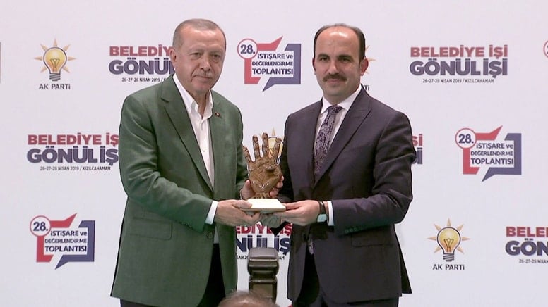 AKP’li başkan İBB ve ABB’yi suçladı, ‘tavsiye’de bulundu