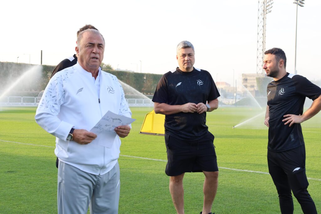 Al Shabab hediye yağdıracak! Terim çılgınlığı