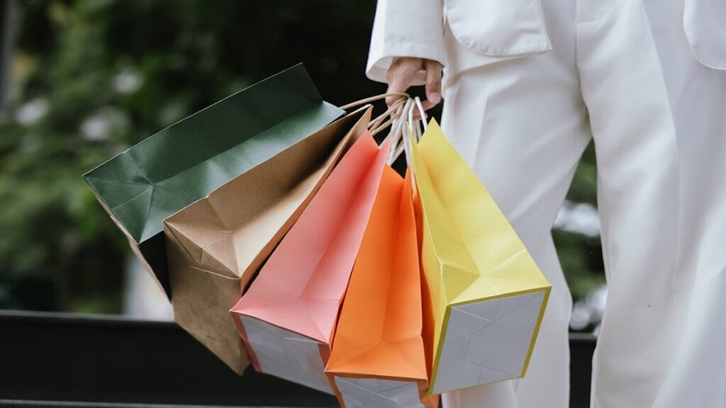 Alışveriş yapanlar dona kaldı: Poşetin içinde…