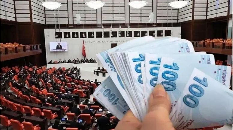 Asgari ücret toplantısında kimsenin fark etmediği detay! Özgür Erdursun olacakları bir bir anlattı