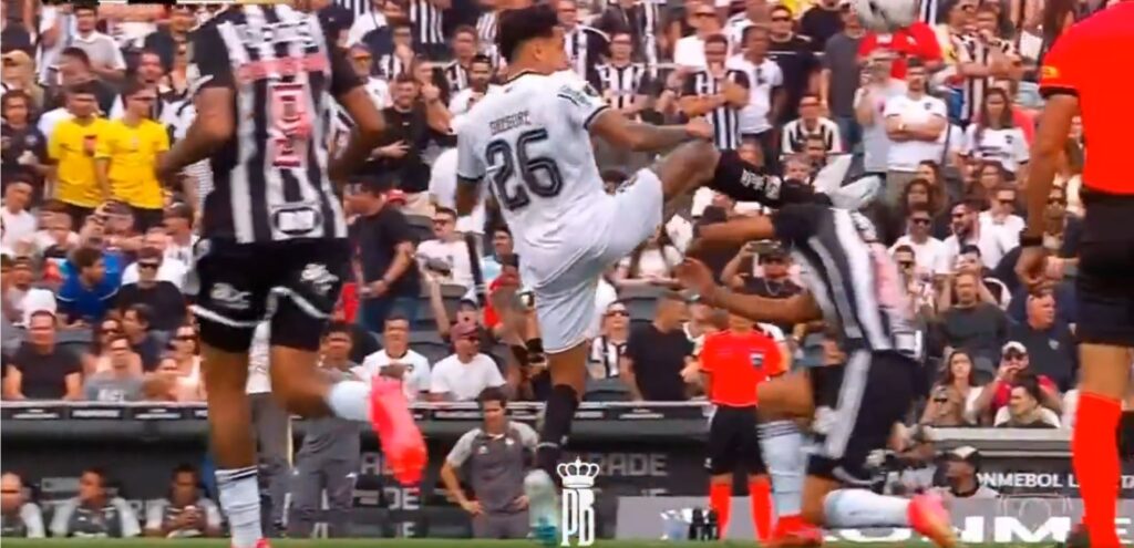 Dev finalde hırsına yenik düştü! 30 saniye dayandı