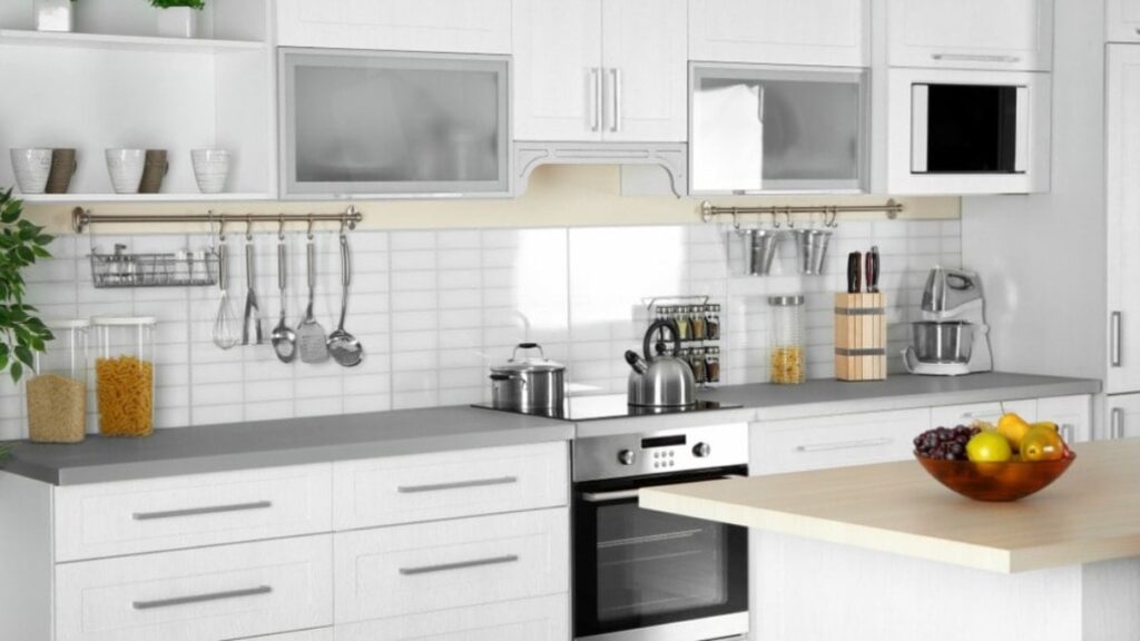 Hemen hemen her evde var… Mikrop barınamaz sanılıyor ama içi bakteri kaynıyor