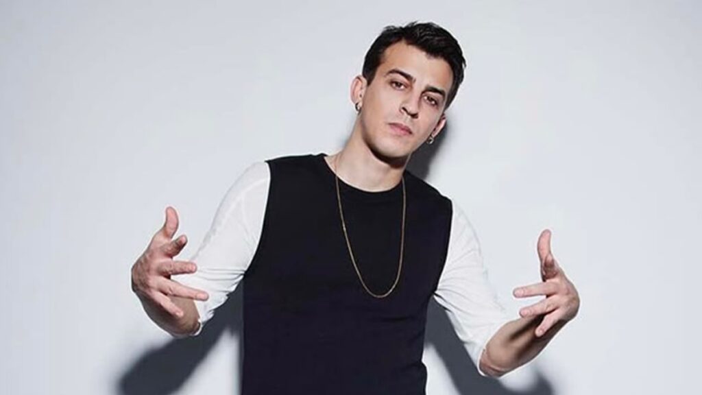 Milli Eğitim Bakanlığı’ndan ‘Norm Ender’ kararı:  Yüzüncü yıl eseri müfredata giriyor!