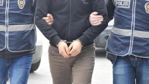 Silah kaçakçılarına operasyon: 3 kişi gözaltında