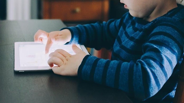 Son dakika… Bakan Uraloğlu duyurdu: Sosyal medyaya ’16 yaş’ ayarı