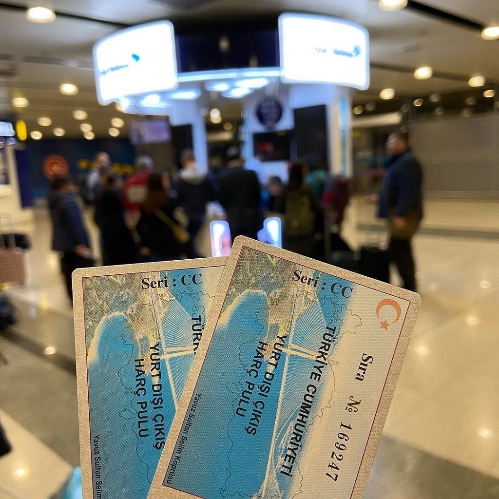 Tarih verdiler: Yurt dışı harç pulu dönemi sona eriyor